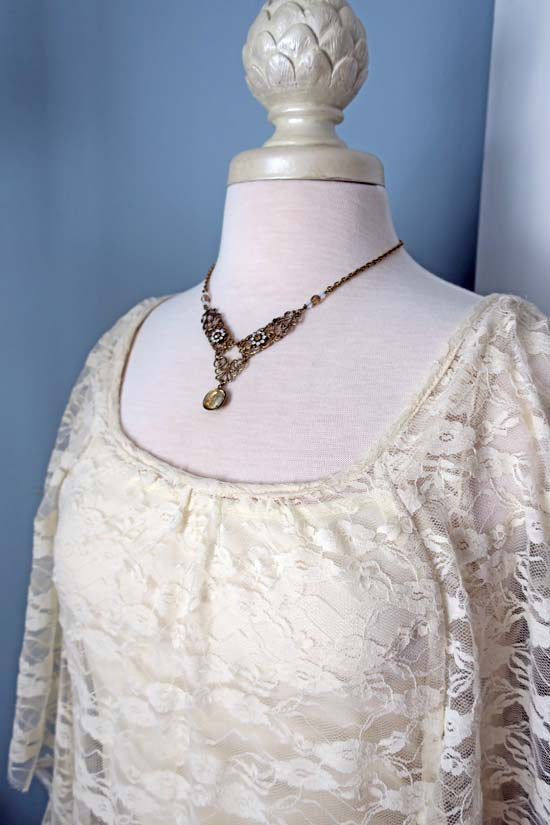 Regency Romance Necklace - Afternoon Tea