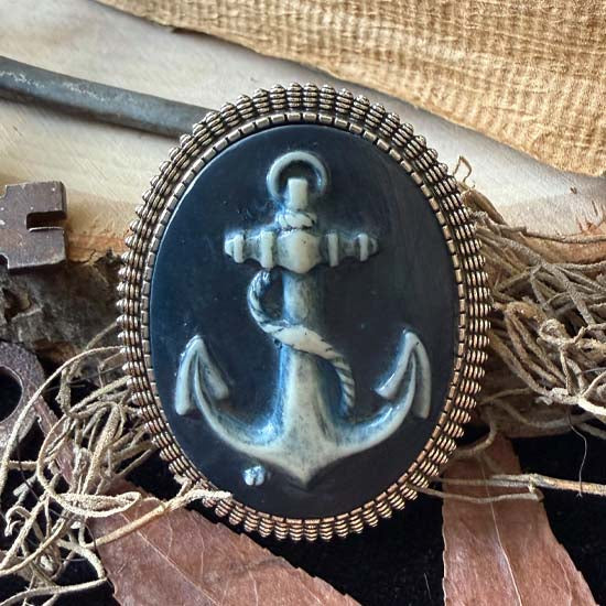 ANCHOR Brooch