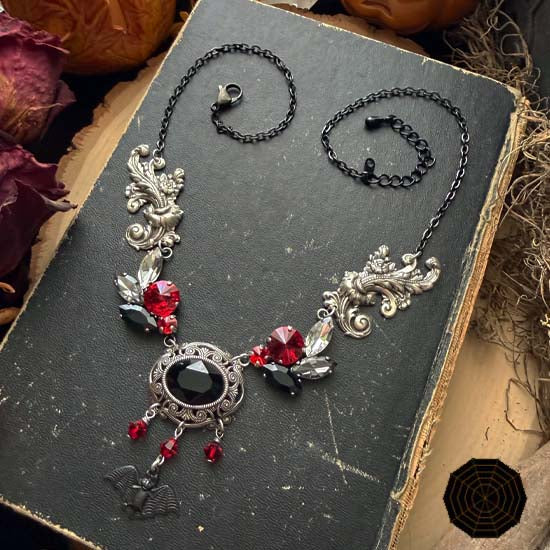 BAT QUEEN Necklace