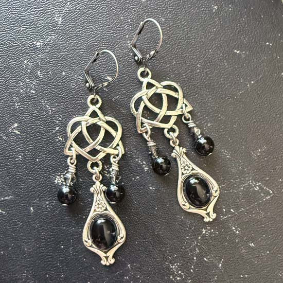 Celtic Dangles Earrings - Onyx