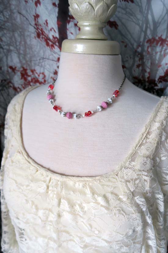 Old Fashioned Candy - Cinnamon - Necklace