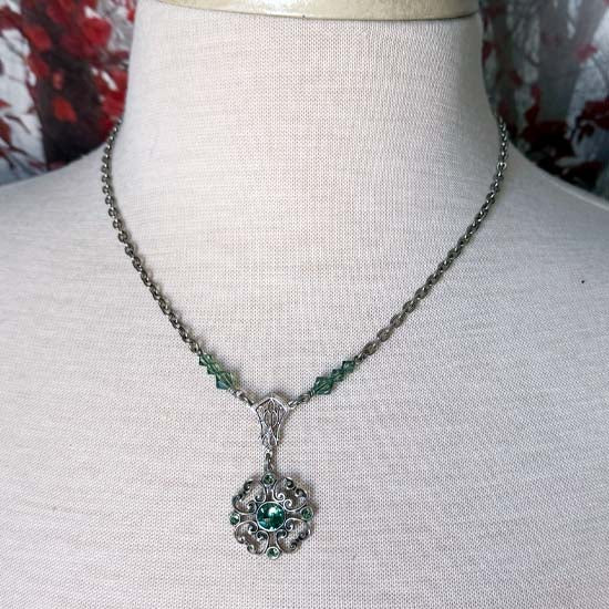 RING OF KERRY Crystal Clover Necklace