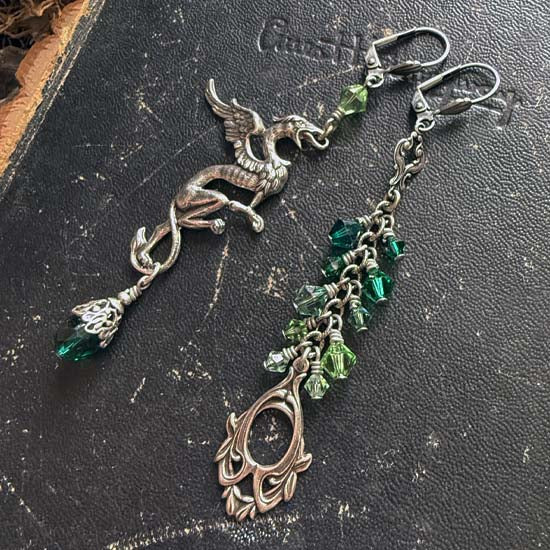 DRAGON FYRE Earrings - green