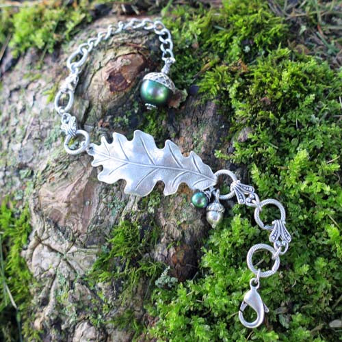 Elven Oak Bracelet - aged silver -