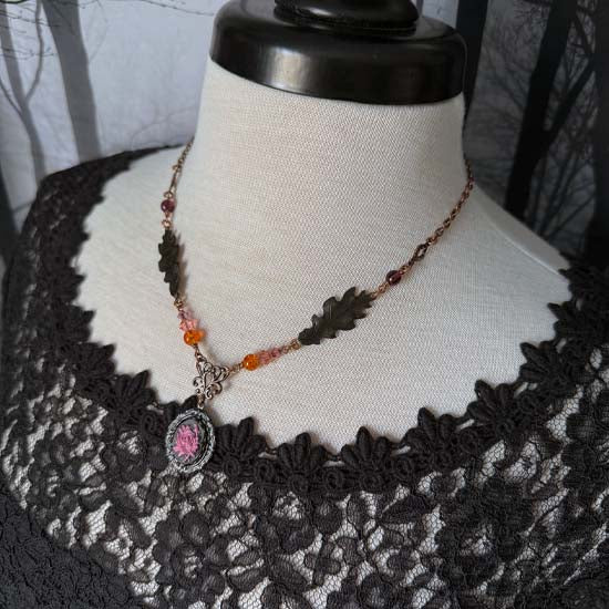 EPHEMERAL HOLLOW Necklace