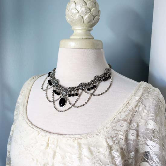 FREYA Statement Necklace with Black Onyx Stones