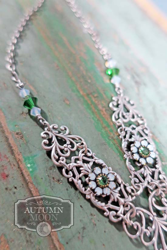GALWAY GARDEN Regency Romance Necklace