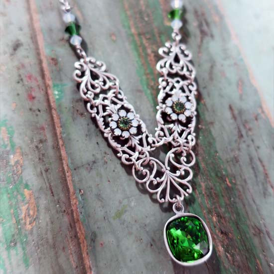 GALWAY GARDEN Regency Romance Necklace