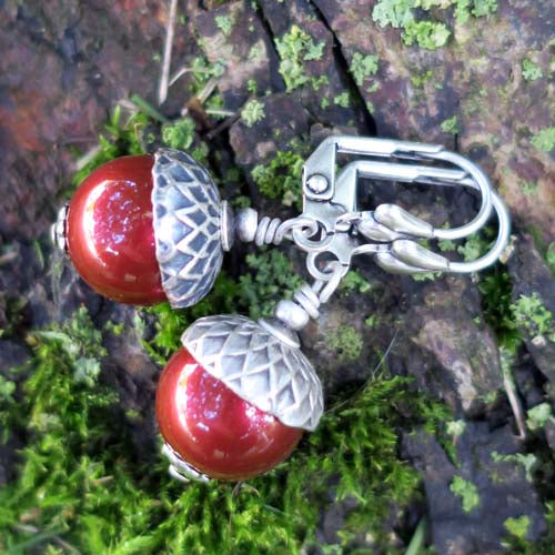 Harvest Oak Earrings - aged silver -