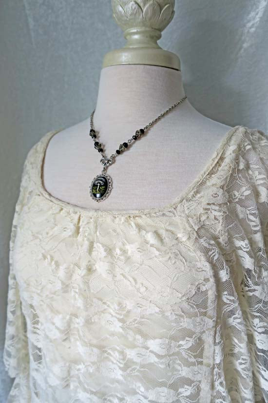 INKY CAP Mushroom Necklace (silver)