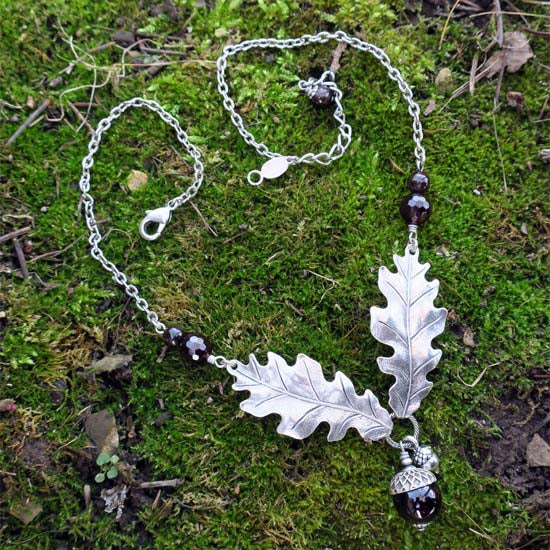 1 Birthstone Oak + Acorn *January/Garnet* - necklace