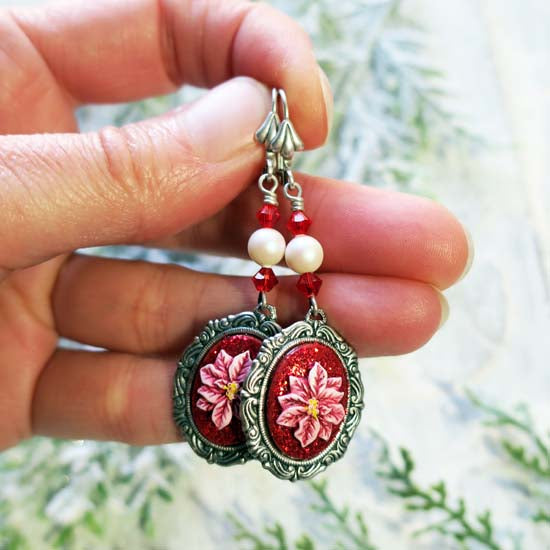 Jingle Bells Poinsettia - Earrings