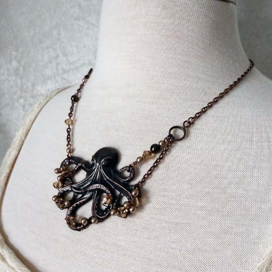 KRYSTAL KRAKEN Necklace - Mocha
