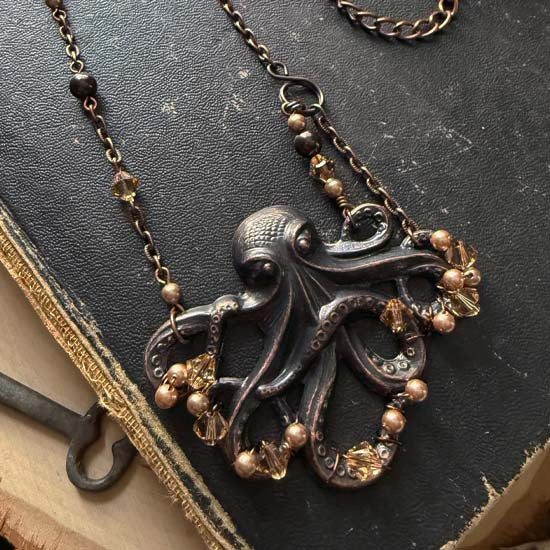 KRYSTAL KRAKEN Necklace - Mocha
