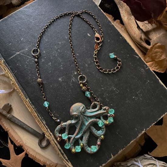 KRYSTAL KRAKEN Necklace - Deep Sea