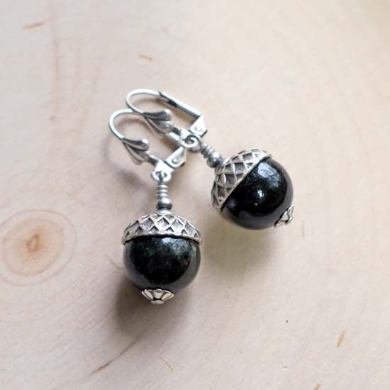 5 Birthstone Oak + Acorn *May/Emerald* - earrings