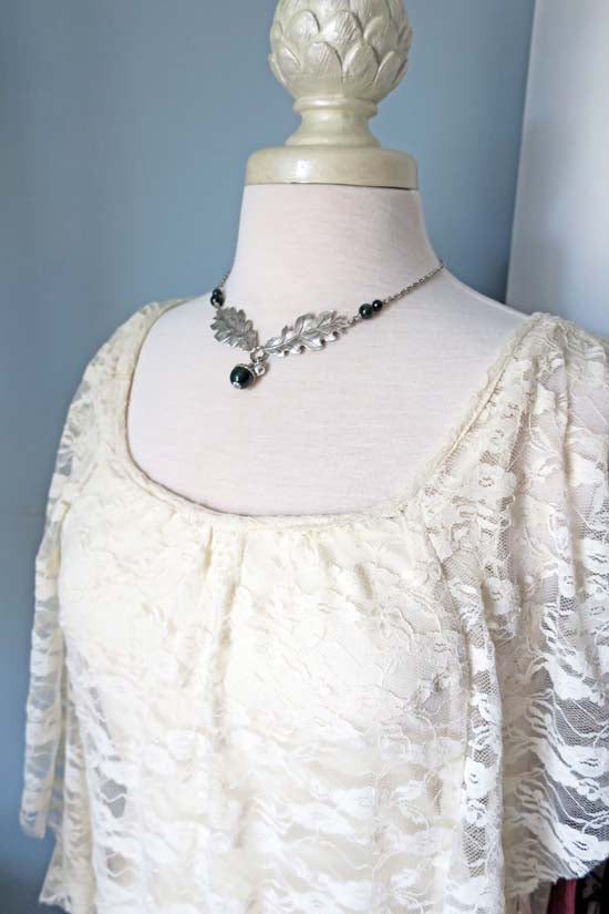 Oak + Acorn *May/Emerald* - necklace