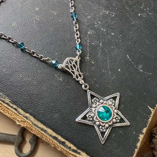 MERMAID STAR Necklace