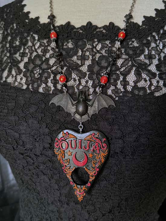 MYSTIC Necklace - red/orange - antique silver