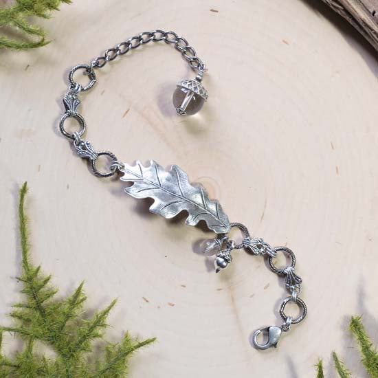 Oak + Acorn *April/Clear Quartz* - bracelet