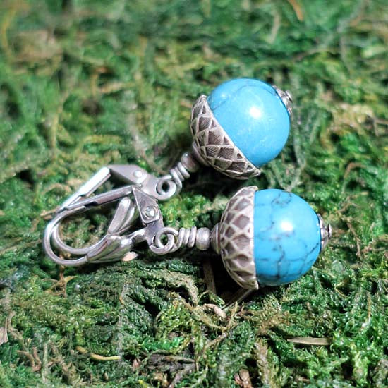 Oak + Acorn *December/Turquoise* - earrings