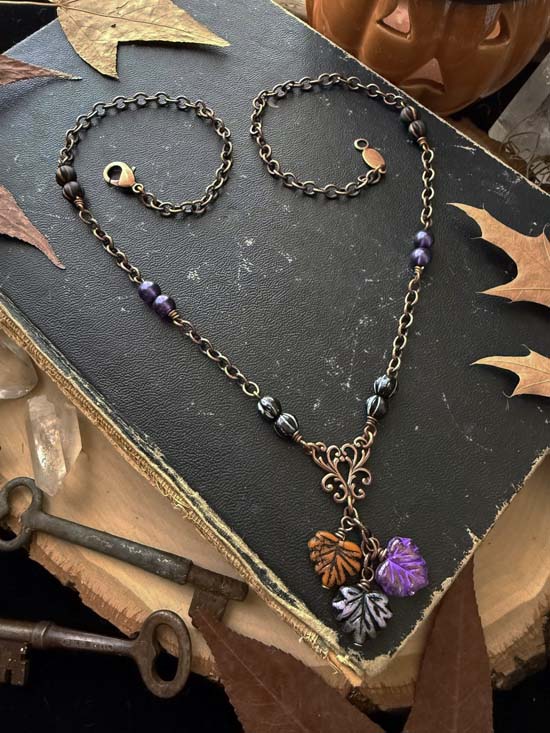 SLEEPY HOLLOW Necklace - antique copper