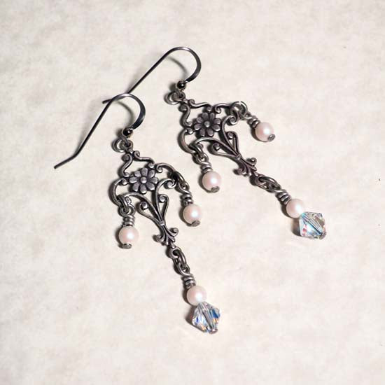 Sparkle Pixie Earrings - aged silver -