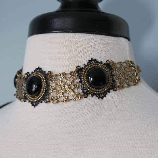 SPELLBINDING - Choker Style Necklace with Onyx