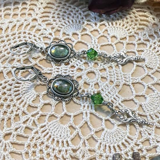THEODORA Earrings - silver with green