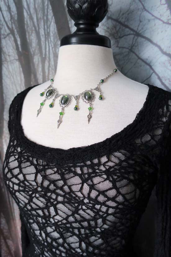 THEODORA Necklace - silver with green