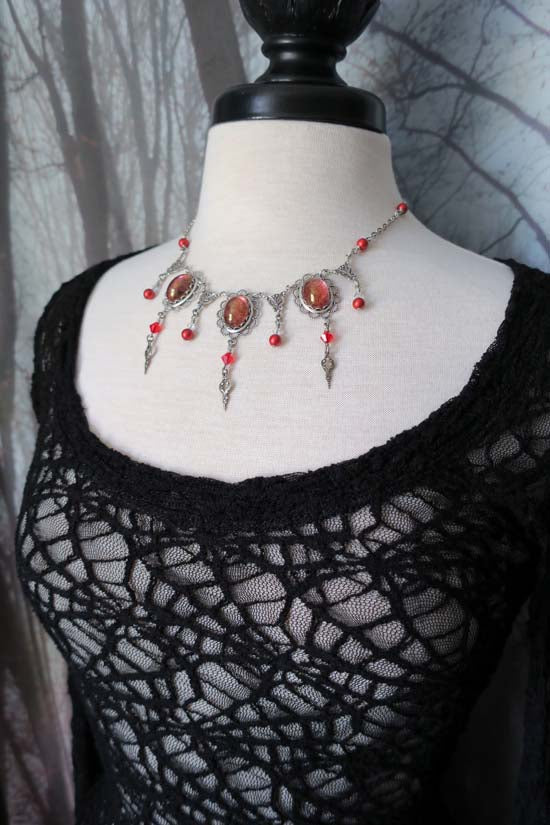 THEODORA Necklace - silver with red
