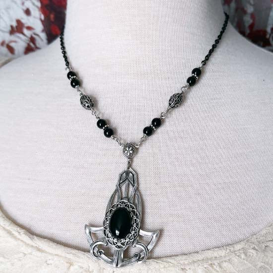 THOR'S HAMMER Necklace - Onyx