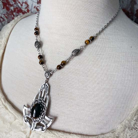 THOR'S HAMMER Necklace - Tiger Eye