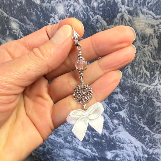 VELVET BOWS Earrings - white/pink with silver