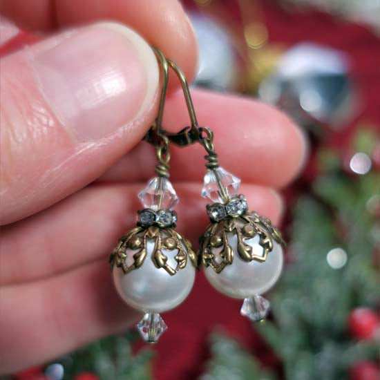 Ornament Earrings - white with brass