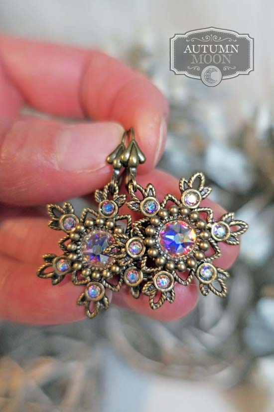 Flurries Collection - Winter Sparkle Earrings - Aged Brass
