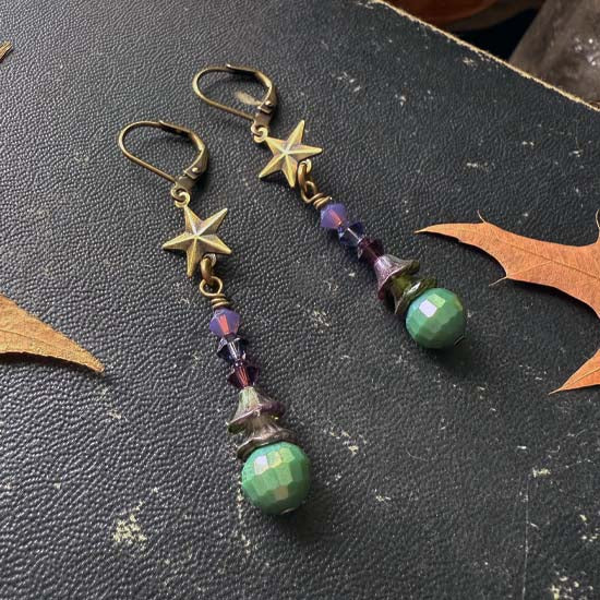 WITCH STAR earrings - antique brass
