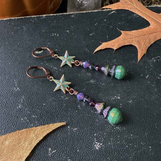 WITCH STAR earrings - antique copper/verdigris