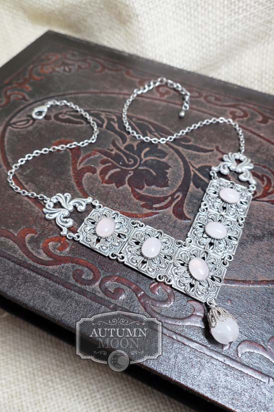 WANDERING SOUL - Necklace with Rose Quartz
