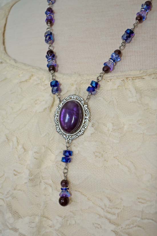 AMETHYST AURORA Necklace