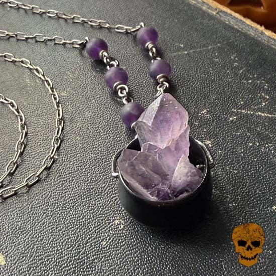 CRYSTAL CAULDRON Necklace - Amethyst