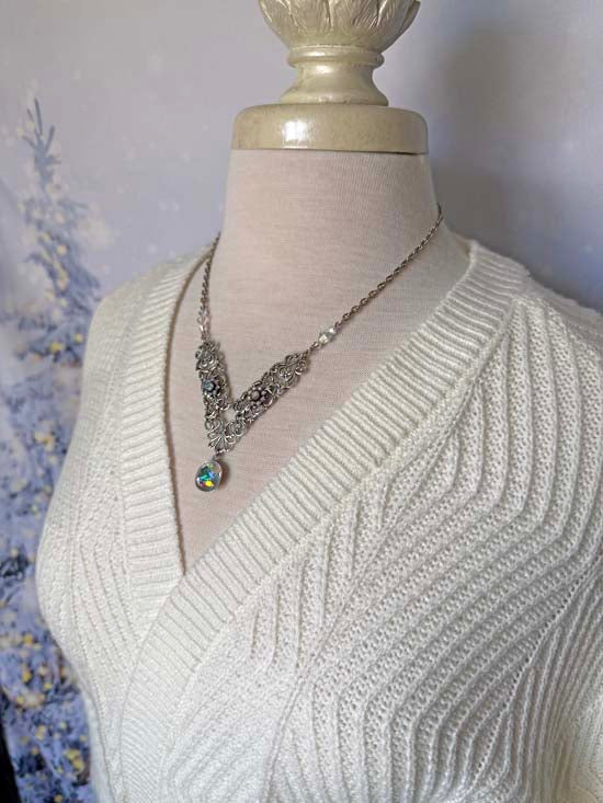 AURORA Regency Romance Necklace