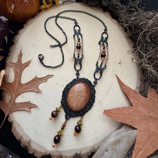AUTUMN WITCH Necklace