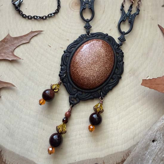 AUTUMN WITCH Necklace