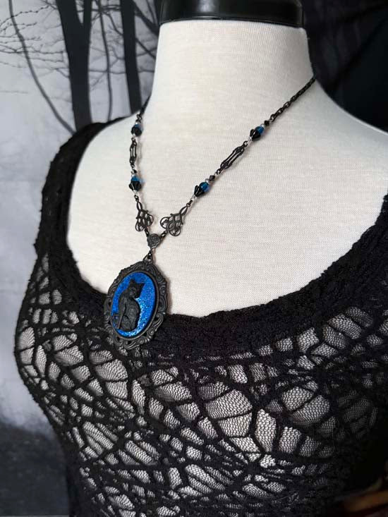 BLACK CAT Necklace - large w/blue glitter - black