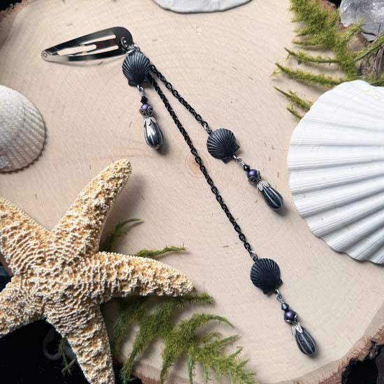 DARK UNDERCURRENT - Hair Clip