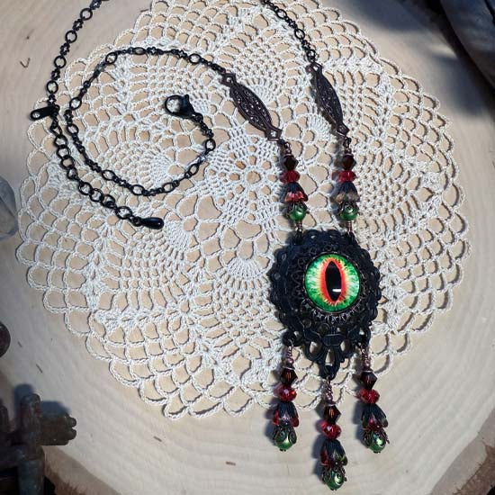 DRAGON EYE Necklace