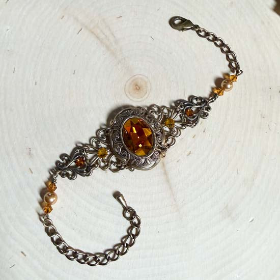 THE DUCHESS Bracelet - Crystal Chili Pepper with Brass