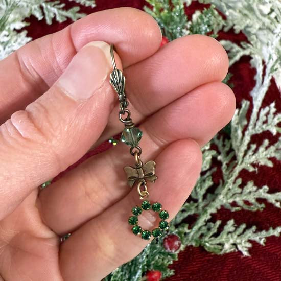 EVERGREEN WREATH Earrings