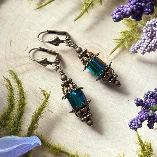 FAIRY LANTERN Earrings - emerald shimmer w/antique brass